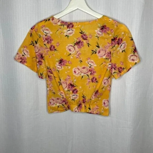 Love + Joy Marigold‎ Floral Crop Top - Picture 4 of 4